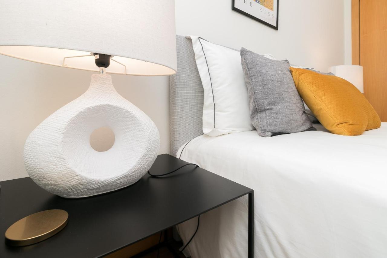 Ferienwohnung Premium Flat In Upscale Area, Balcony, Parking Lissabon Exterior foto